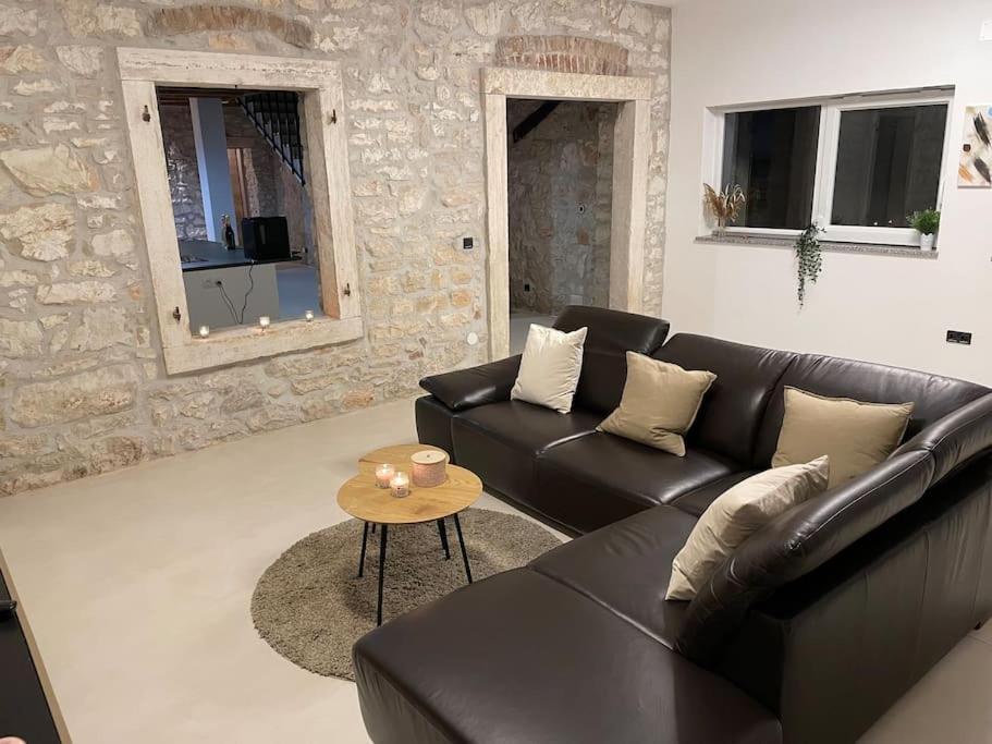 Villa Makale Umag Buitenkant foto