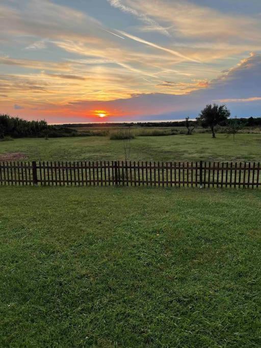 Villa Makale Umag Buitenkant foto